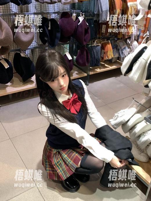 17c发布神秘黑料，网友们已开启了吃瓜模式！