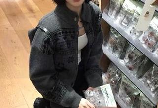 17c吃瓜传送门，随便一点击你的无聊飞走了吧？