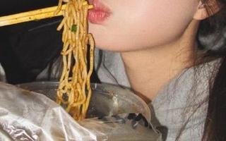 安卓miumiu？不，是在17c吃瓜里美滋滋的悠闲时光！
