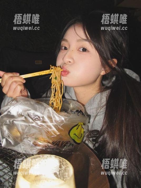 安卓miumiu？不，是在17c吃瓜里美滋滋的悠闲时光！