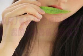 看到17吃瓜网最新发布的内容，我的八卦热情又升温了！