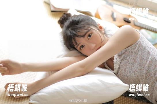 17吃瓜网 下载“17吃瓜网”,开启你的“风口浪尖”吃瓜之旅,信不信我都不敢问。