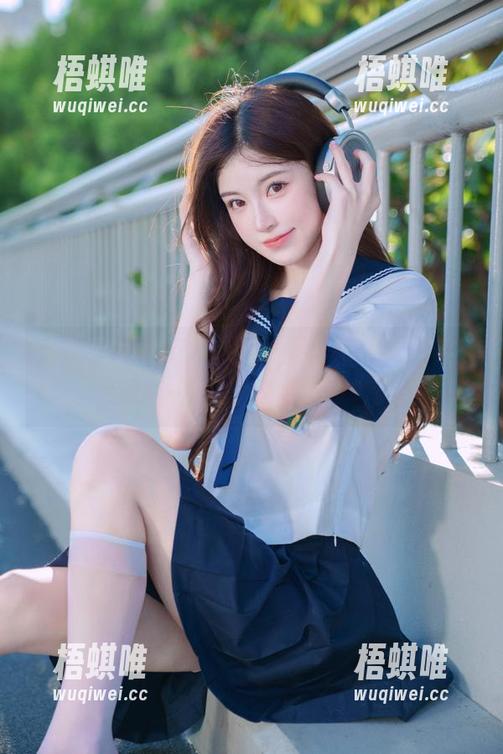 51cgw八卦更新得比我吃的晚餐还快，永久没停歇的精彩！