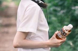 51吃瓜黑料入口开启，看看明星们的“人设书”里有多少扯淡内容！