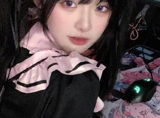 赶快下载51吃瓜网cgiOS版，让你也能成为群聊中的“资深吃瓜人”！
