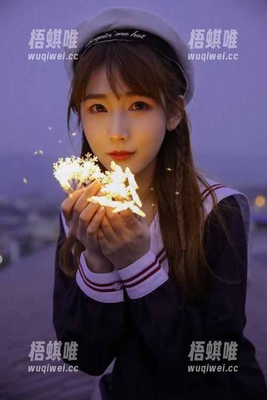 吃瓜网51爆料专访：视频中的真情流露，直击你的内心啊！哎呀心动了...