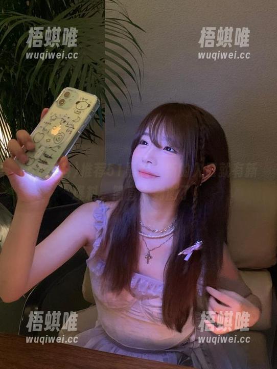 51黑料 推荐51黑料,新的入口就有新爆料,简直太刺激了!