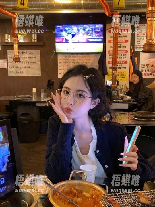 58吃瓜 首页又被“58吃瓜”的八卦刷屏了,你们到底闲不闲啊?