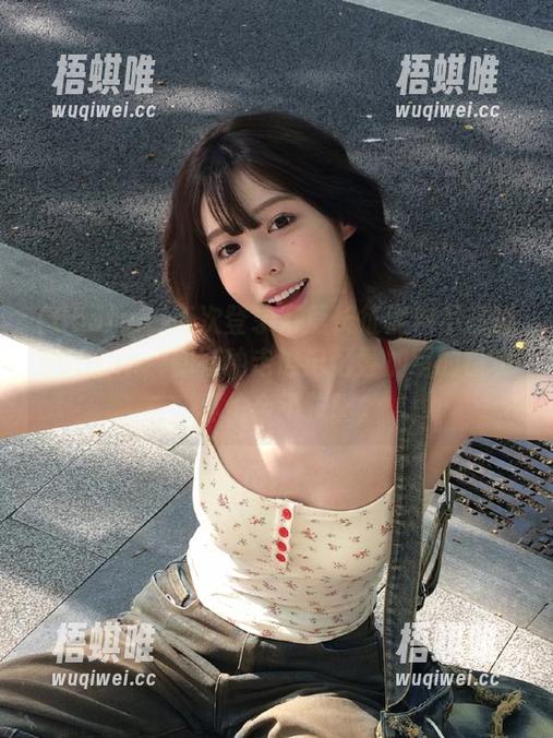 每次登录万篇长征黑料不打烊655fun，都有种走进记忆叠加室的错觉，真怕合不拢嘴。