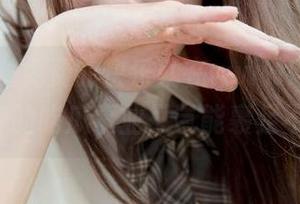 免费的快乐就在www.51cgfun，你的吃瓜事业又岂能裹足不前？