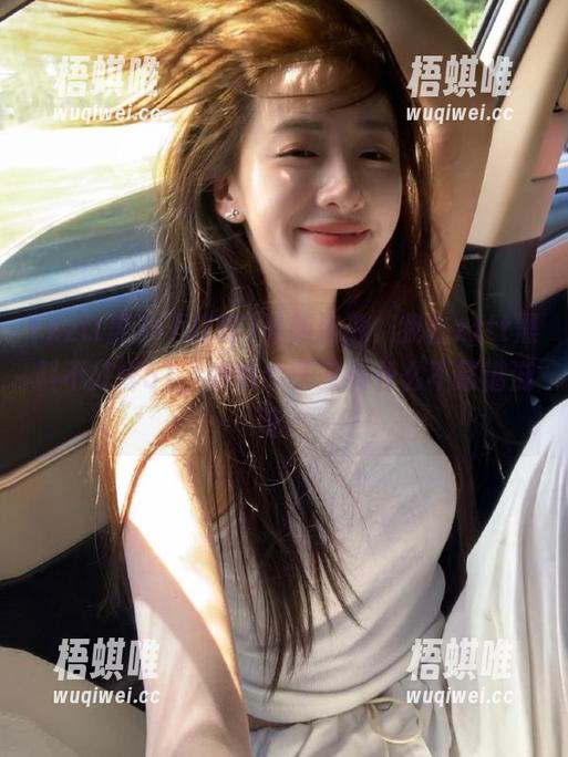 zztt黑料不打烊 最新资讯,我在zztt黑料不打烊51,听听今天又有什么不靠谱滋味。