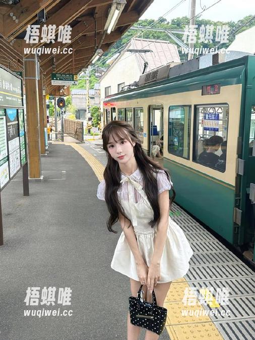 今日吃瓜 今日吃瓜:我在猜测,这视频会不会是今天最大的瓜?