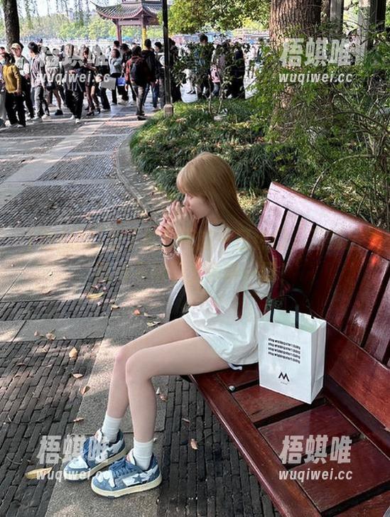 吃瓜网 看了吃瓜网的今日热门,下载后我恨不得贴上去嗦一口!