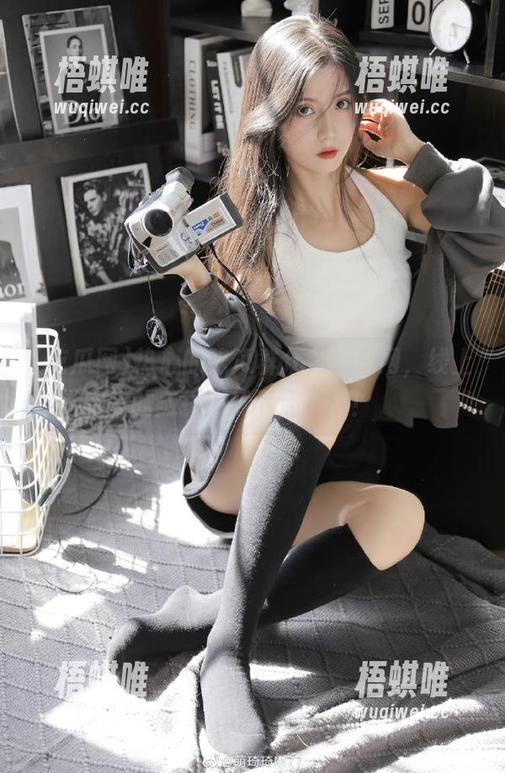 热心的吃瓜群众在吃瓜网，线上的应援比线下还热闹！