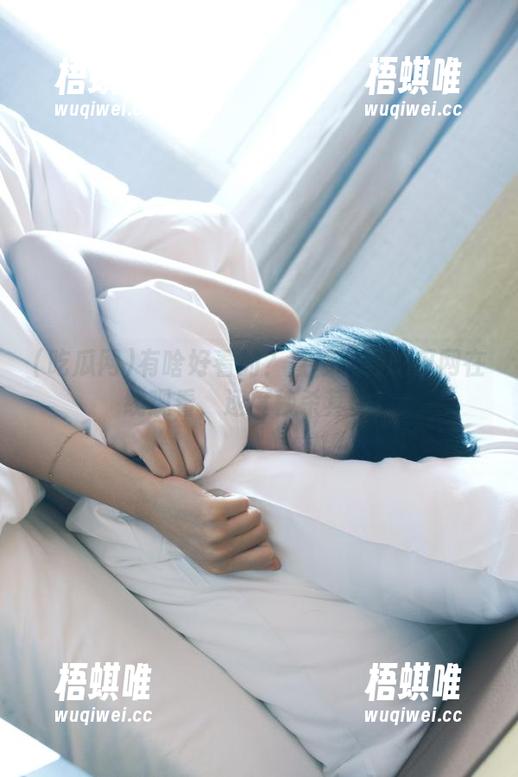 有啥好看的？直接下载吃瓜网在线观看，速度秒杀其他！