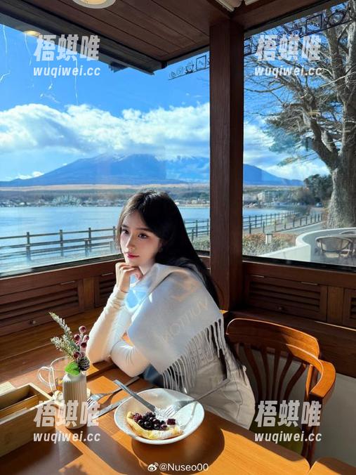 如果补脑也能直达51chigua吃瓜网，估计每天都能看见我沉迷于各种搬运的脑洞大开。