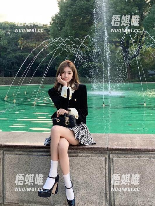 吃瓜论坛 吃瓜论坛登录中,像小鸟般雀跃期待着八卦特供