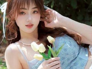 “明星黑料”网站：大家是不是都在看这些八卦呀？我怀疑是为了什么。