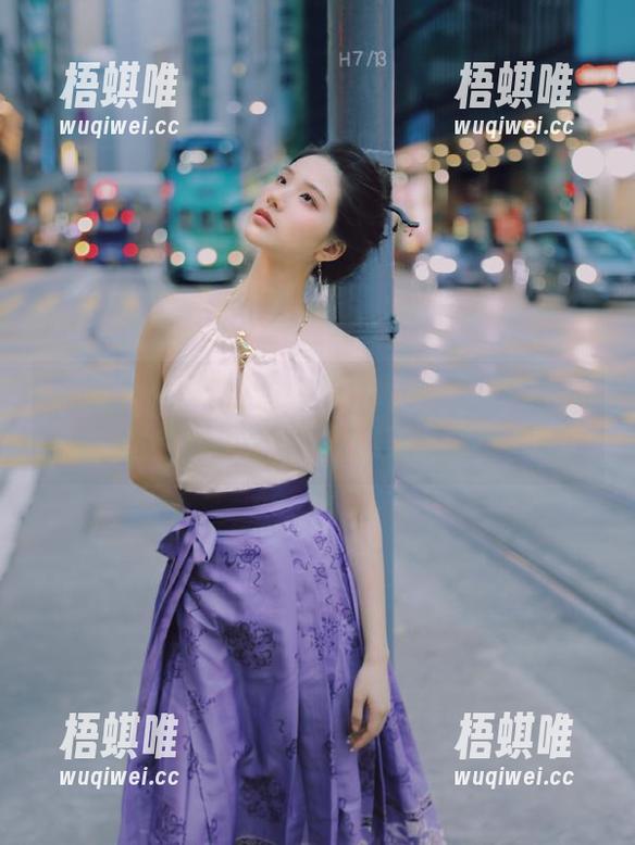 快来海角吃瓜黑料91，导航带你走进一场八卦的狂欢！