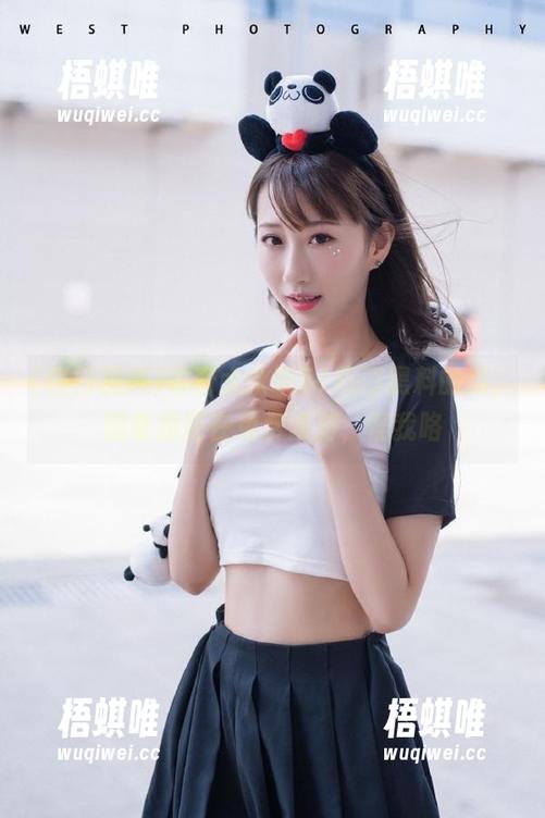 听着大伙聊51热门黑料的瓜，想着我还在免费漫游，怪我咯