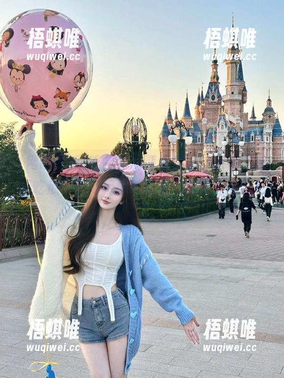 吃瓜不需要太复杂，只要“网曝吃瓜”的链接再夸张点，我就心满意足了！