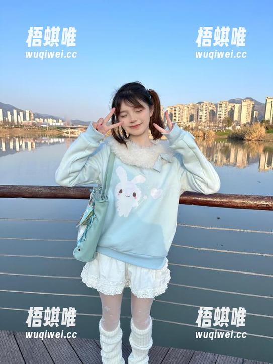 听说“黑料不打样”的网址，不如我自己来当拆信使吧