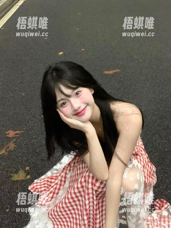 黑料不打烊 别走神,黑料不打烊官网分分钟上新,链接必点!