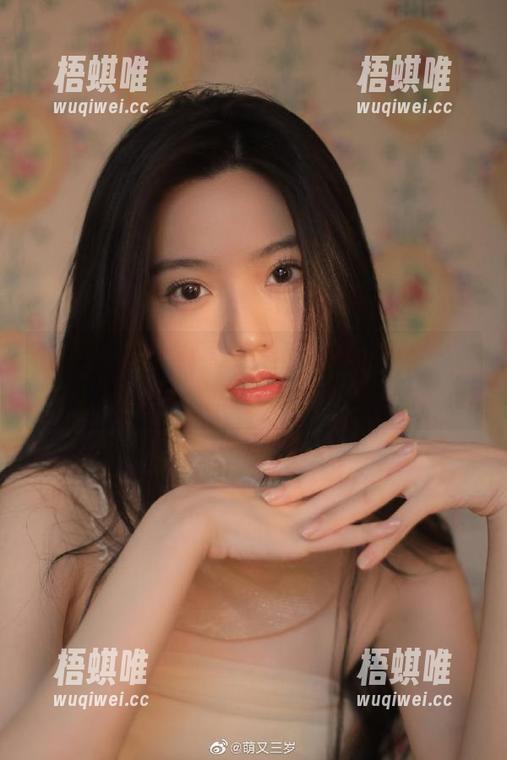 下载黑料不打烊，带你走进不敢说的八卦新天地！