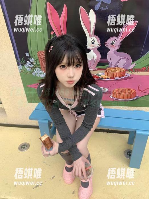 166.su黑料不打烊网址：今天的瓜又甜又涩，不来吃一点吗？