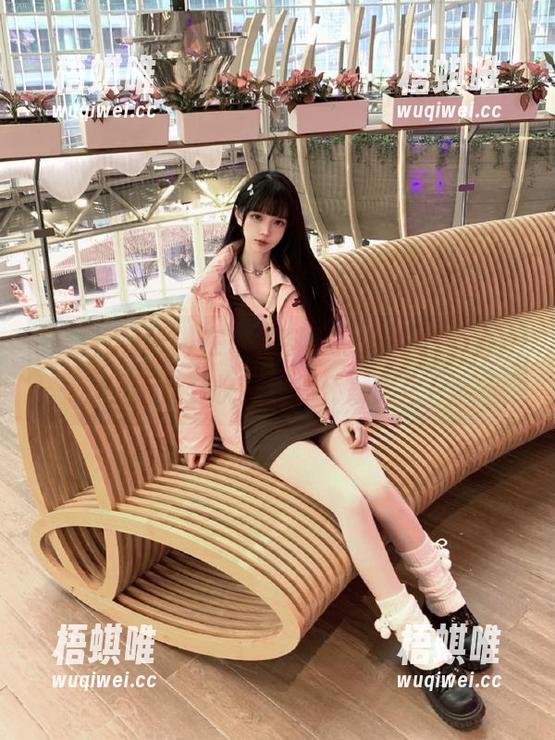 在“黑料不打烊”app上，最新八卦快到让你怀疑人生！