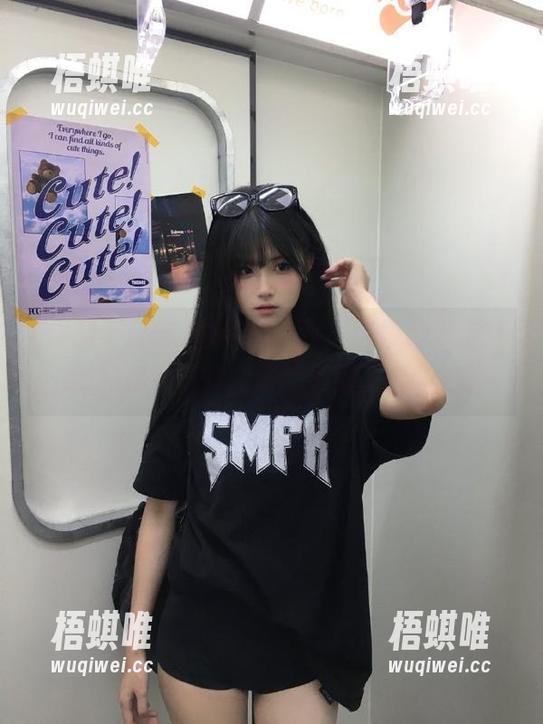 慢半拍的我，链接zztt169.su黑料不打烊，居然看到了这些漫画