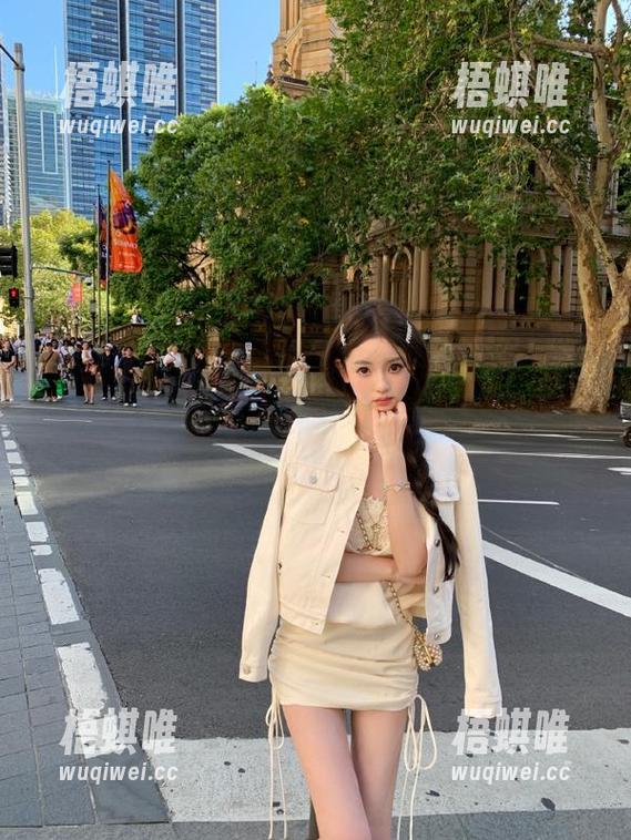 黑料不打烊tttzzz直达，你以为的入口其实是个粉红色快递，你信吗？