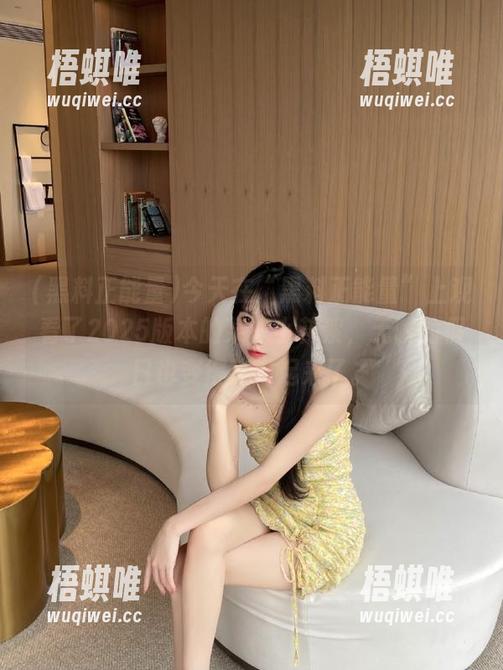 今天在“黑料正能量”上观看了2025版本的某些小花絮，无聊的假日也变得热闹起来了。