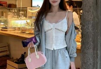 在线追瓜还是轻松下载，黑料社的选择好迷！