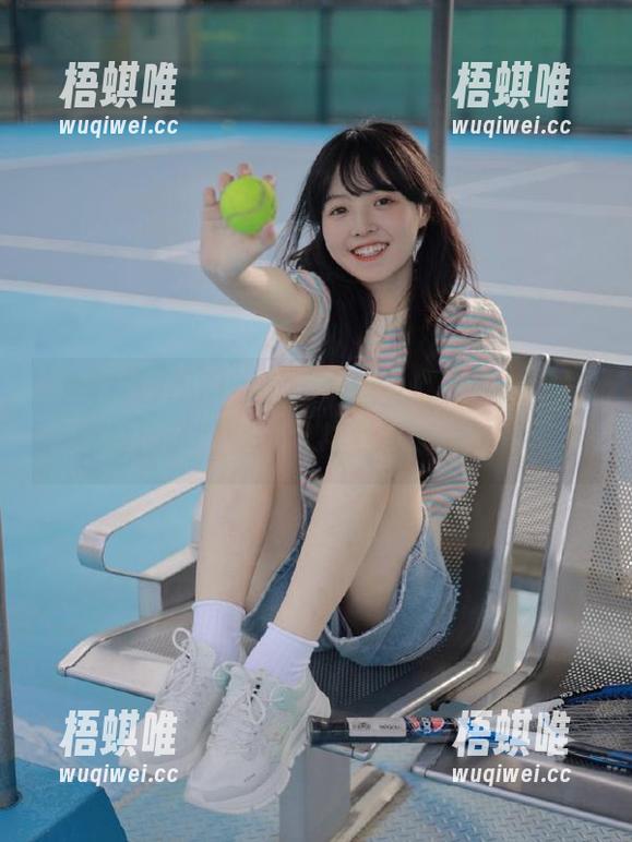 不得不说，黑料社的最新版本就像是加了特效，瓜都变得五彩斑斓。
