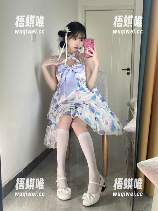 黑料网曝 黑料网曝给你永久入口,边吃边聊,爽到飞起!