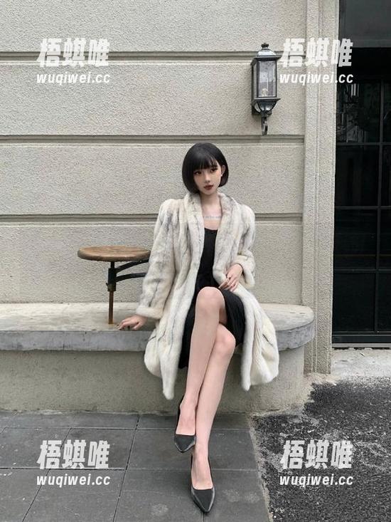 从黑瓜吃料首页看：这瓜，引人遐想的另类想象！