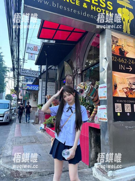 别告诉我！这里只有我被“黑网料”视频震惊到不行。